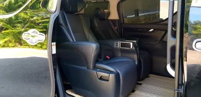6 Seater Maxi Cab Interior